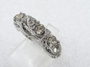 クリスタル　指輪(9号)